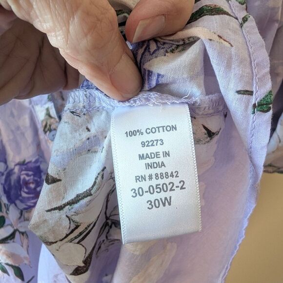 Roaman's Women's Plus Size Floral Big Shirt Lavender Romantic Rose Size 30W - Picture 7 of 8